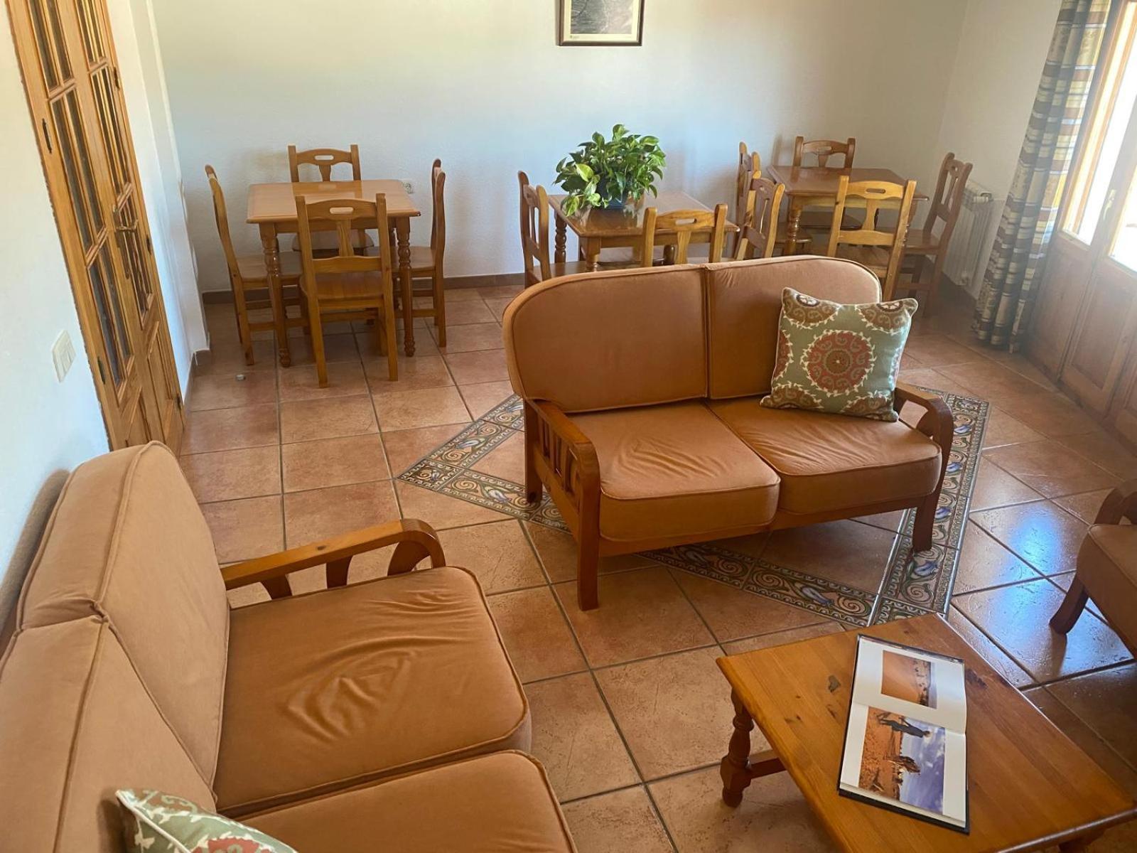 Posada Manolon Santa Cruz de Moya Zewnętrze zdjęcie