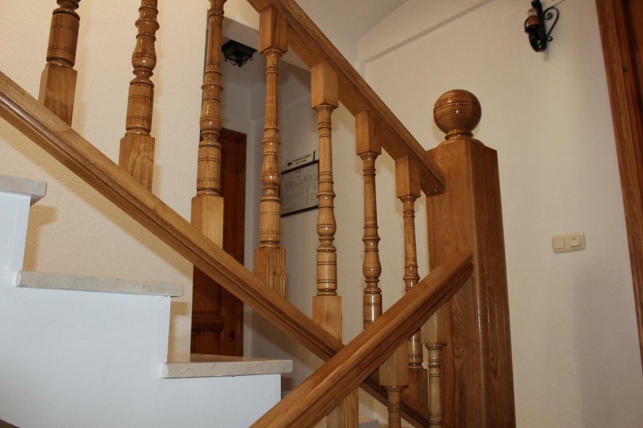 Posada Manolon Santa Cruz de Moya Zewnętrze zdjęcie