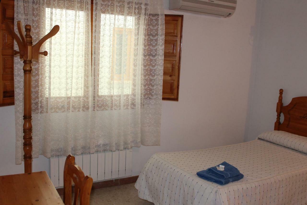 Posada Manolon Santa Cruz de Moya Zewnętrze zdjęcie
