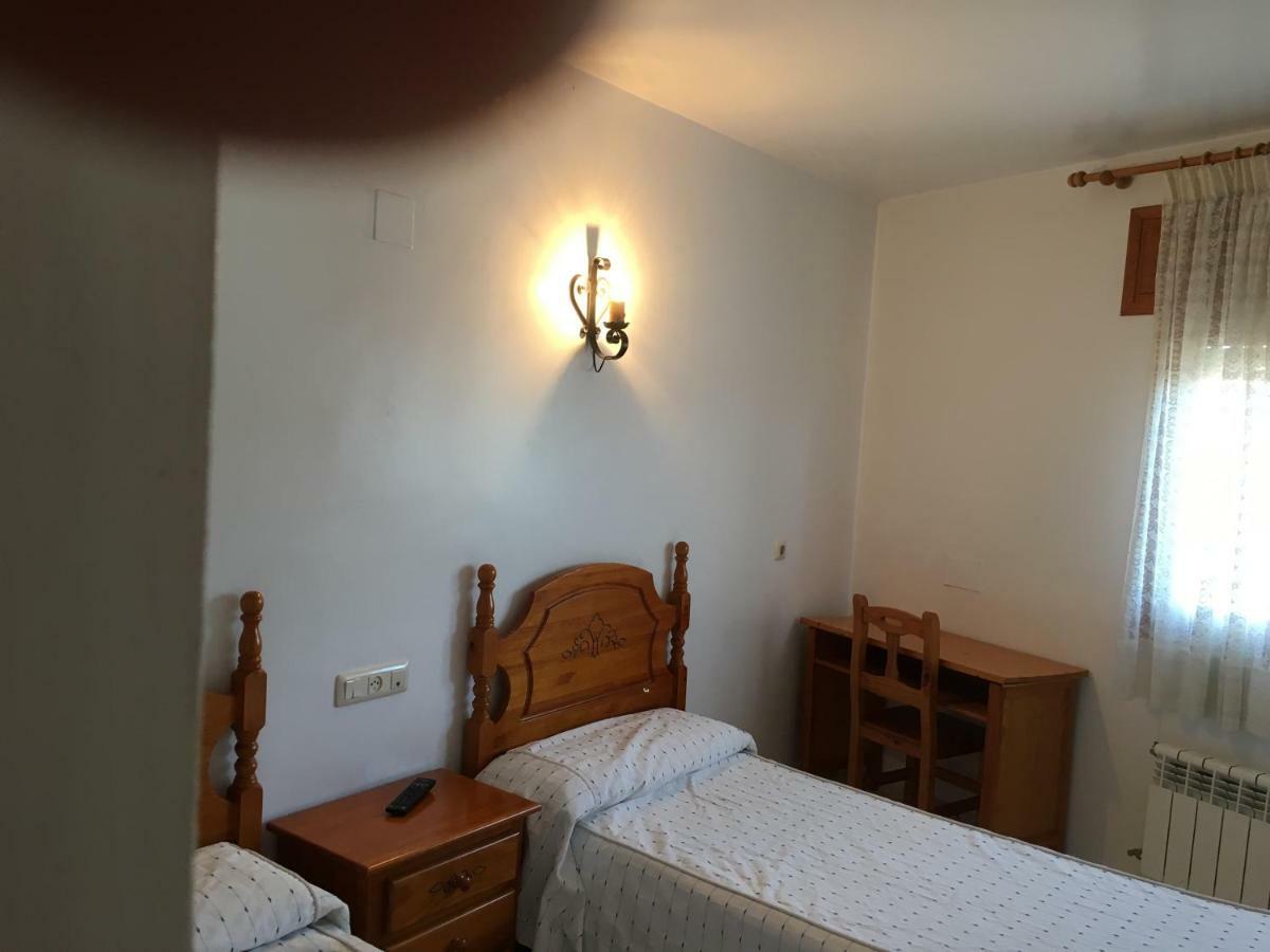 Posada Manolon Santa Cruz de Moya Zewnętrze zdjęcie